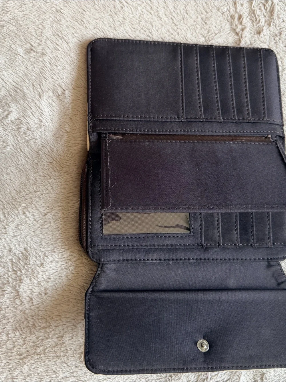 Dooney & Bourke Giraffe Print Wallet